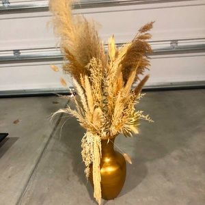 Boho wedding flowers. Can be used for house, bridal shower, photo shoots